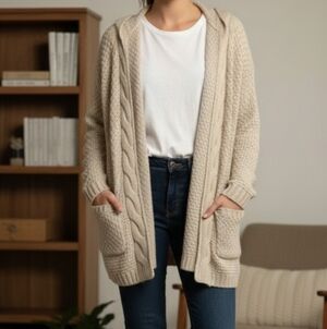 Cozy Cream Cable Knit Wishlist size small/medium